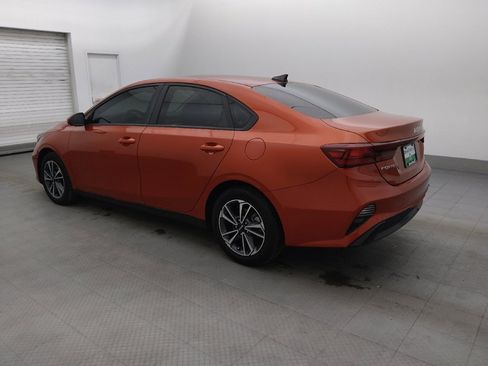 Used 2024 Kia Forte LXS FWD image 3