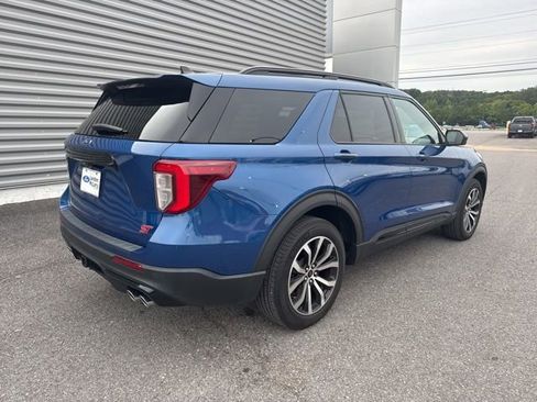 Certified 2023 Ford Explorer ST image 3