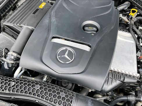 Used 2017 Mercedes-Benz C 300 Sedan image 30