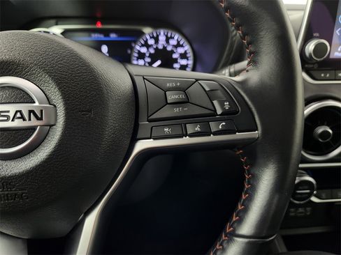 Used 2023 Nissan Sentra SR w/ Trunk Package image 18