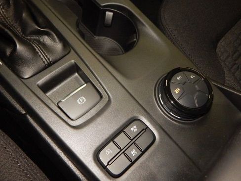 New 2025 Ford Ranger XLT w/ Black Appearance Package image 22