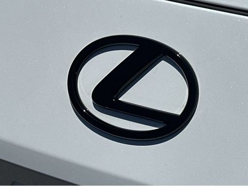 New 2026 Lexus ES 350e FWD image 41