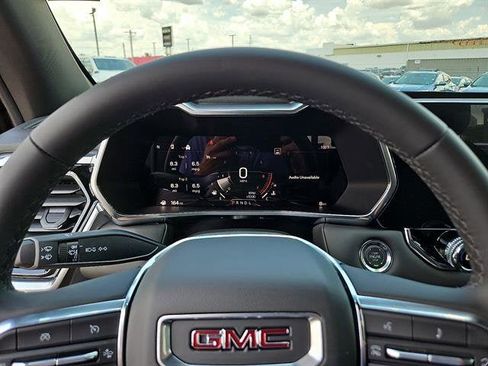 New 2026 GMC Canyon Elevation w/ Convenience Package image 14