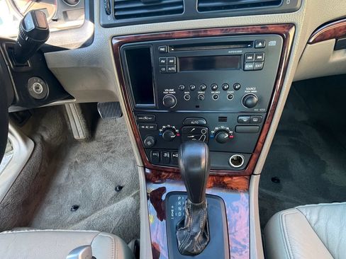 Used 2006 Volvo S60 2.5T image 18