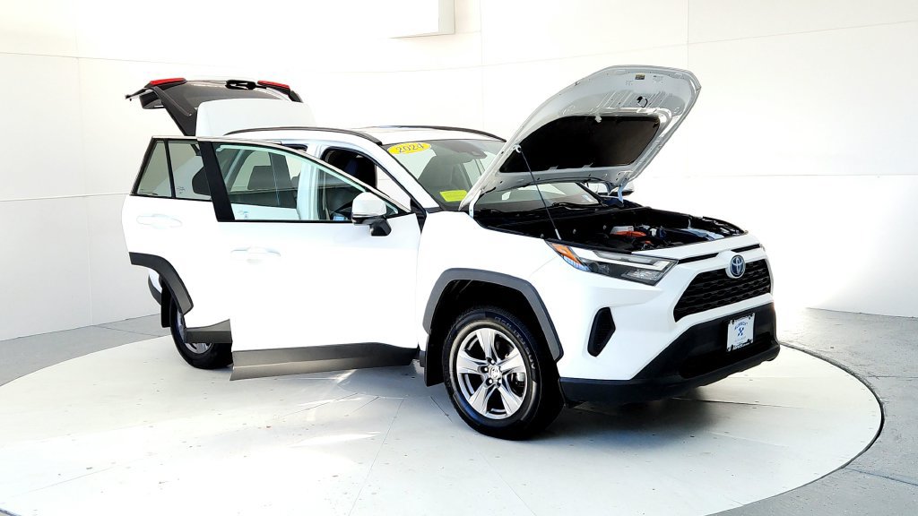 Certified 2024 Toyota RAV4 XLE w/ Convenience Package AWD/4WD image 12