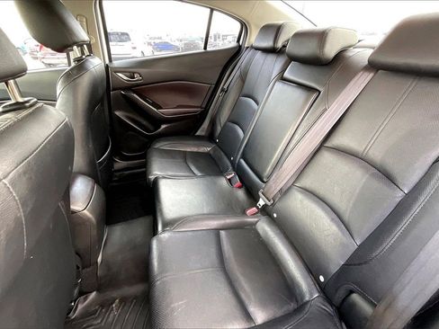 Used 2017 MAZDA MAZDA3 Grand Touring image 19