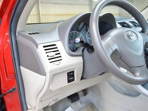 Used 2009 Toyota Corolla LE w/ All Weather Guard Pkg FWD image 26