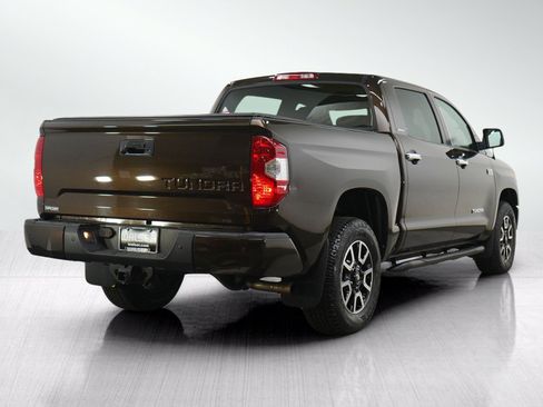 Used 2018 Toyota Tundra Limited w/ Limited Premium Package AWD/4WD image 5
