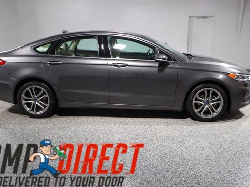Used 2019 Ford Fusion SEL image 6