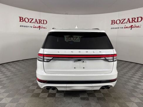 Certified 2023 Lincoln Aviator Reserve w/ Equipment Group 201A image 7