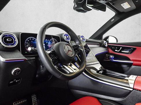 Certified 2025 Mercedes-Benz GLC 43 AMG 4MATIC image 10