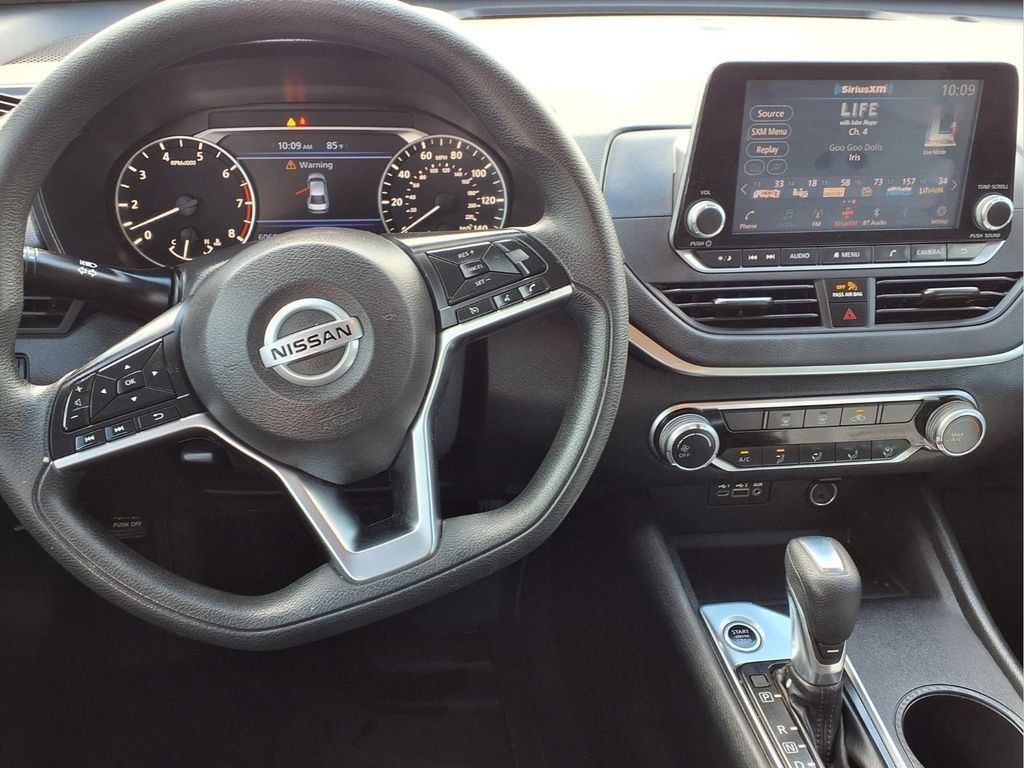 Used 2020 Nissan Altima 2.5 S FWD image 13