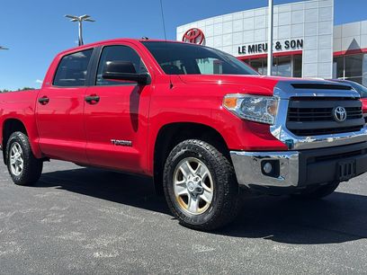 Used 2015 Toyota Tundra SR5 w/ SR5 Upgrade Package
