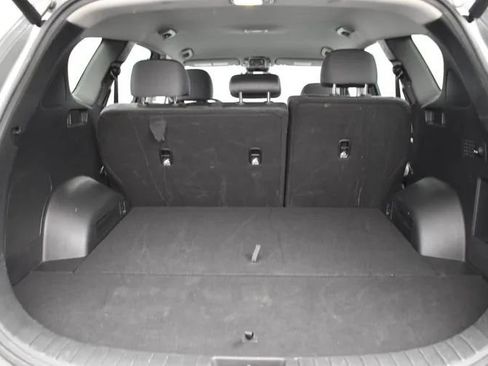 Used 2023 Hyundai Santa Fe SEL FWD image 16