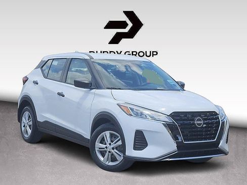 Used 2024 Nissan Kicks S FWD image 1