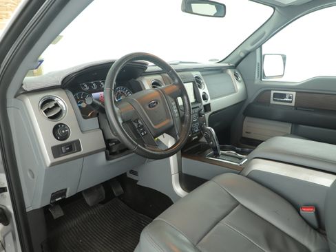 Used 2014 Ford F150 Lariat w/ Equipment Group 502A Luxury image 13