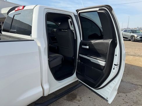 Used 2019 Toyota Tundra SR5 w/ SR5 Upgrade Package image 46