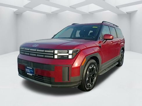 Certified 2025 Hyundai Santa Fe SEL image 10