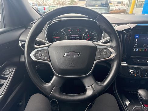 Used 2023 Chevrolet Traverse RS AWD/4WD image 22