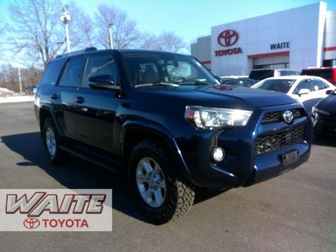 Used 2019 Toyota 4Runner SR5 Premium image 1
