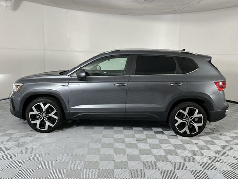 Used 2022 Volkswagen Taos SEL AWD/4WD image 5