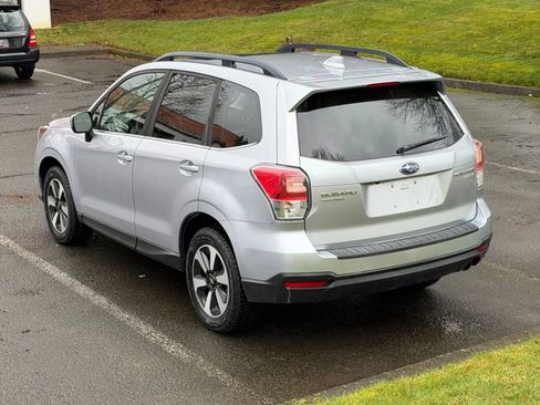 Used 2017 Subaru Forester 2.5i Limited image 20