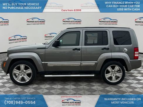 Used 2012 Jeep Liberty Limited Jet w/ Comfort/Convenience Group AWD/4WD image 9