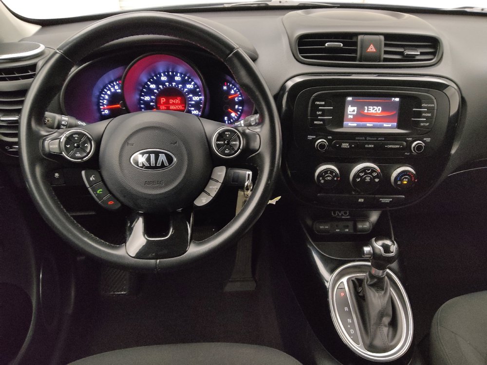 Used 2014 Kia Soul ! FWD image 22