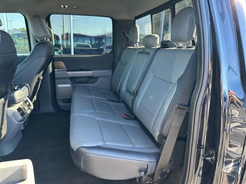 Used 2021 Ford F150 Lariat w/ Equipment Group 502A High AWD/4WD image 15