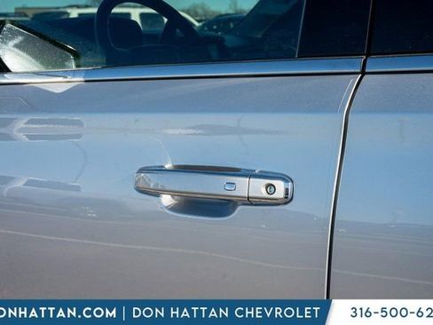 Used 2019 GMC Yukon XL Denali w/ Open Road Package image 33