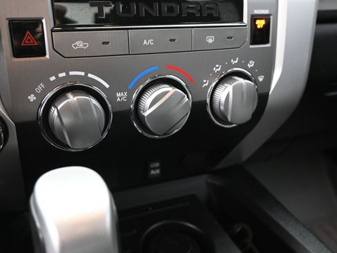 Used 2014 Toyota Tundra SR5 image 14