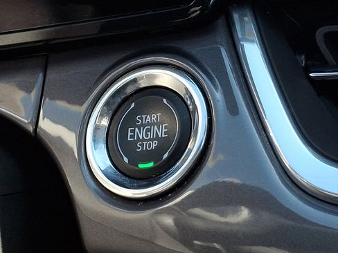 Certified 2024 Chevrolet Trax ACTIV w/ Driver Confidence Package image 23