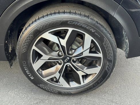 Used 2022 Kia Sportage EX image 10