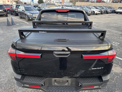 Used 2022 Hyundai Santa Cruz SEL Premium image 24