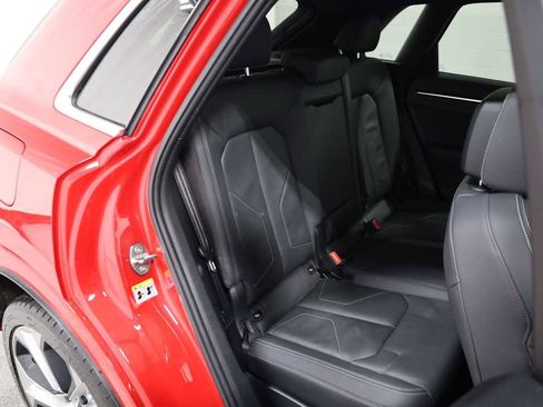 Used 2020 Audi Q3 2.0T Premium Plus w/ Premium Plus Package image 35