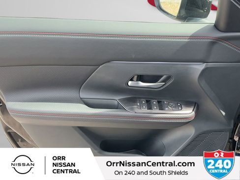 New 2026 Nissan Kicks SR FWD image 16