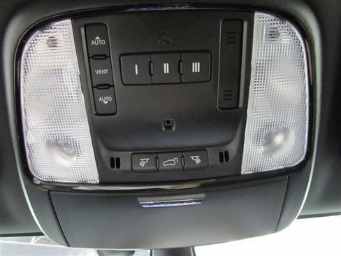 Used 2023 Dodge Durango GT image 85