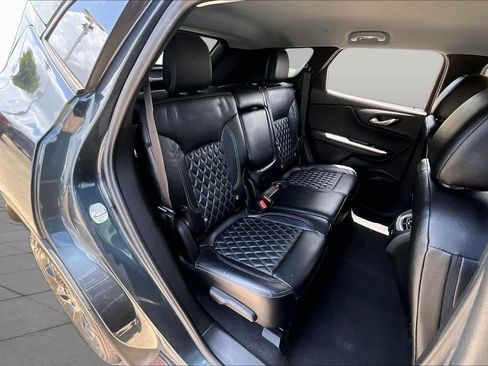 Used 2020 Chevrolet Blazer LT FWD image 20