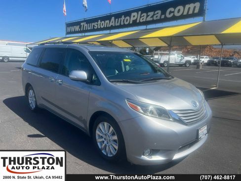 Certified 2017 Toyota Sienna Limited Premium image 1