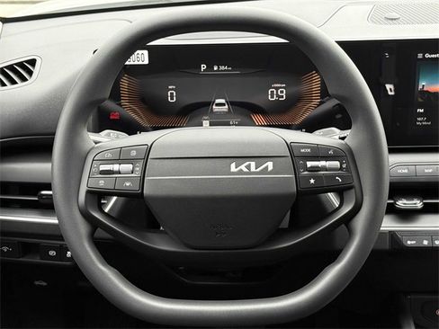 New 2026 Kia K4 LX image 11