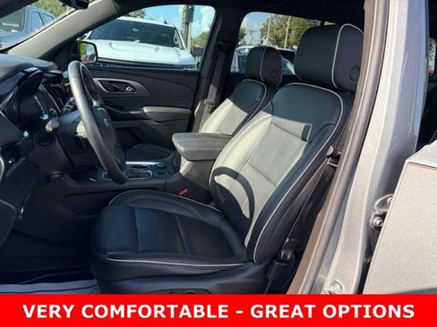 Certified 2023 Chevrolet Traverse Premier w/ Redline Edition FWD image 14