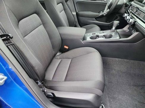 Certified 2024 Honda Civic EX image 17