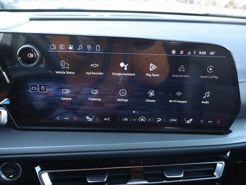 New 2026 Chevrolet Traverse LT w/ Driver Confidence Package image 9