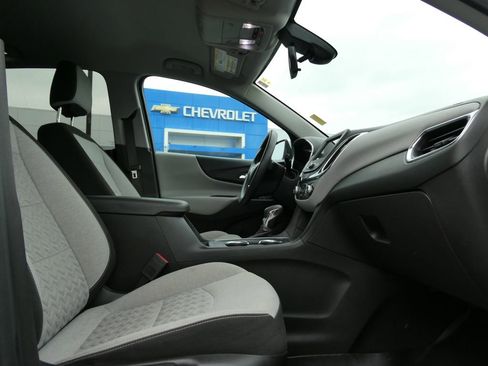 Certified 2022 Chevrolet Equinox LT AWD/4WD image 14