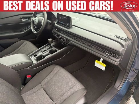 Used 2024 Honda Accord EX image 34