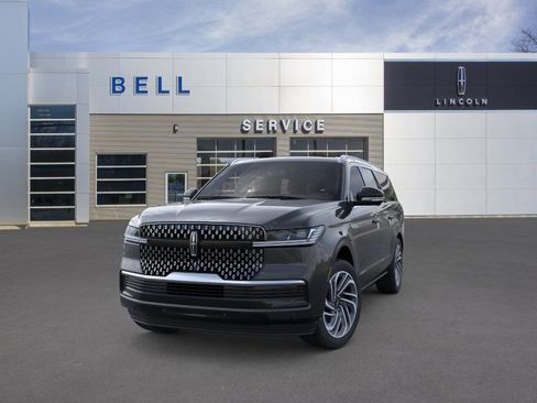 New 2025 Lincoln Navigator L Reserve AWD/4WD image 2