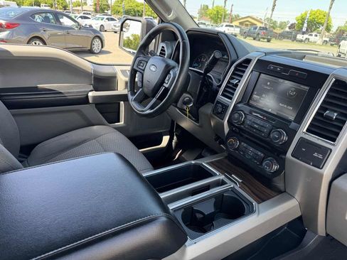 Used 2015 Ford F150 XLT w/ Equipment Group 302A Luxury AWD/4WD image 15