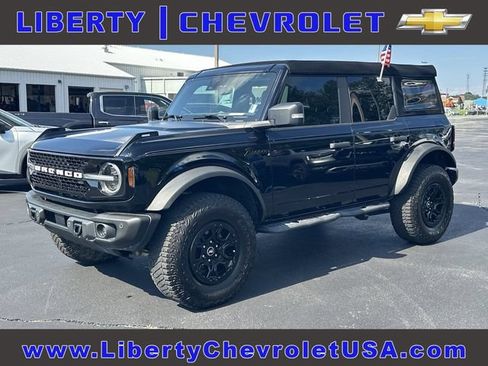Used 2023 Ford Bronco Wildtrak AWD/4WD image 1