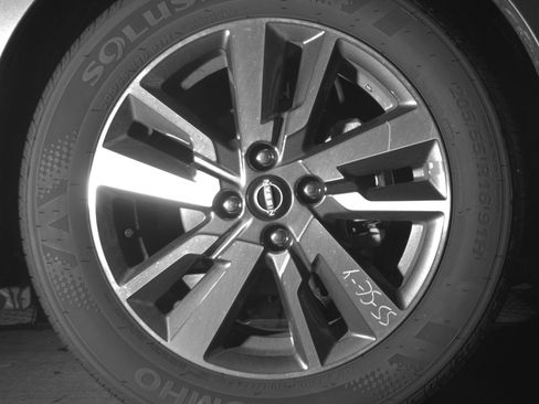 Used 2025 Nissan Versa SV image 13