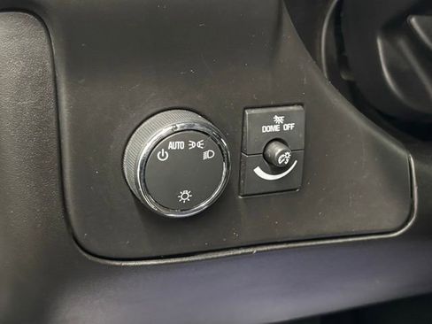 Used 2022 GMC Savana 2500 w/ Driver Convenience Package image 16